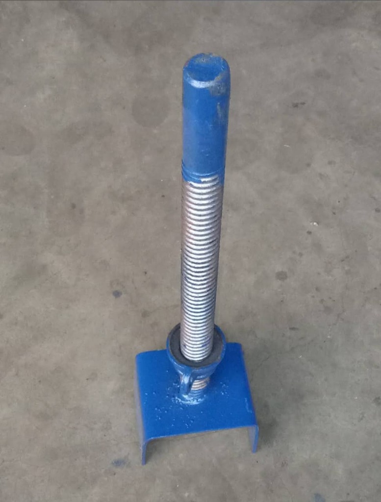 Adjustable Stirrup head