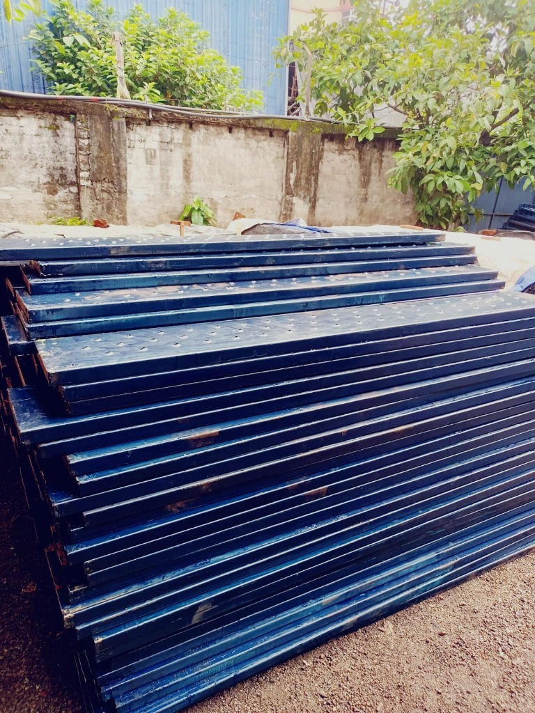 Walkway Flank